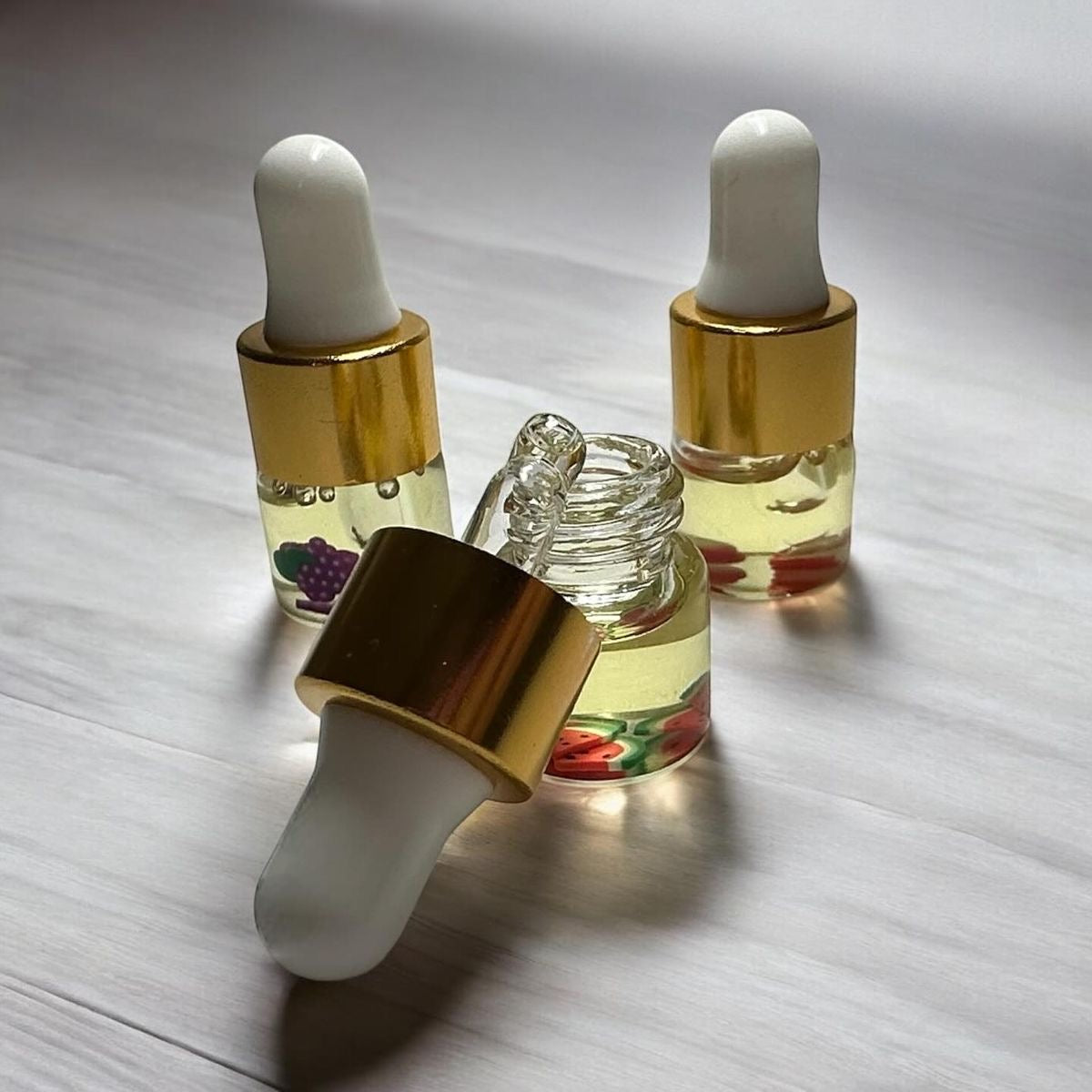 Cuticle oils